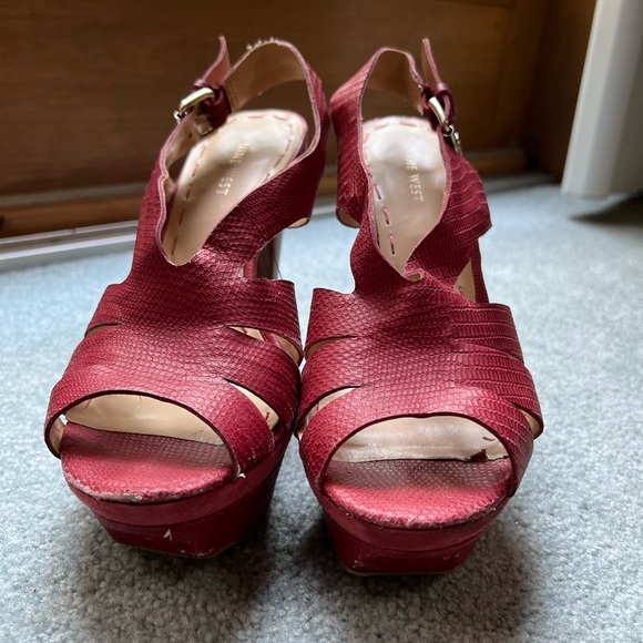 Nine West Platform Red Heels with Ankle Buckle - Picture 3 of 8